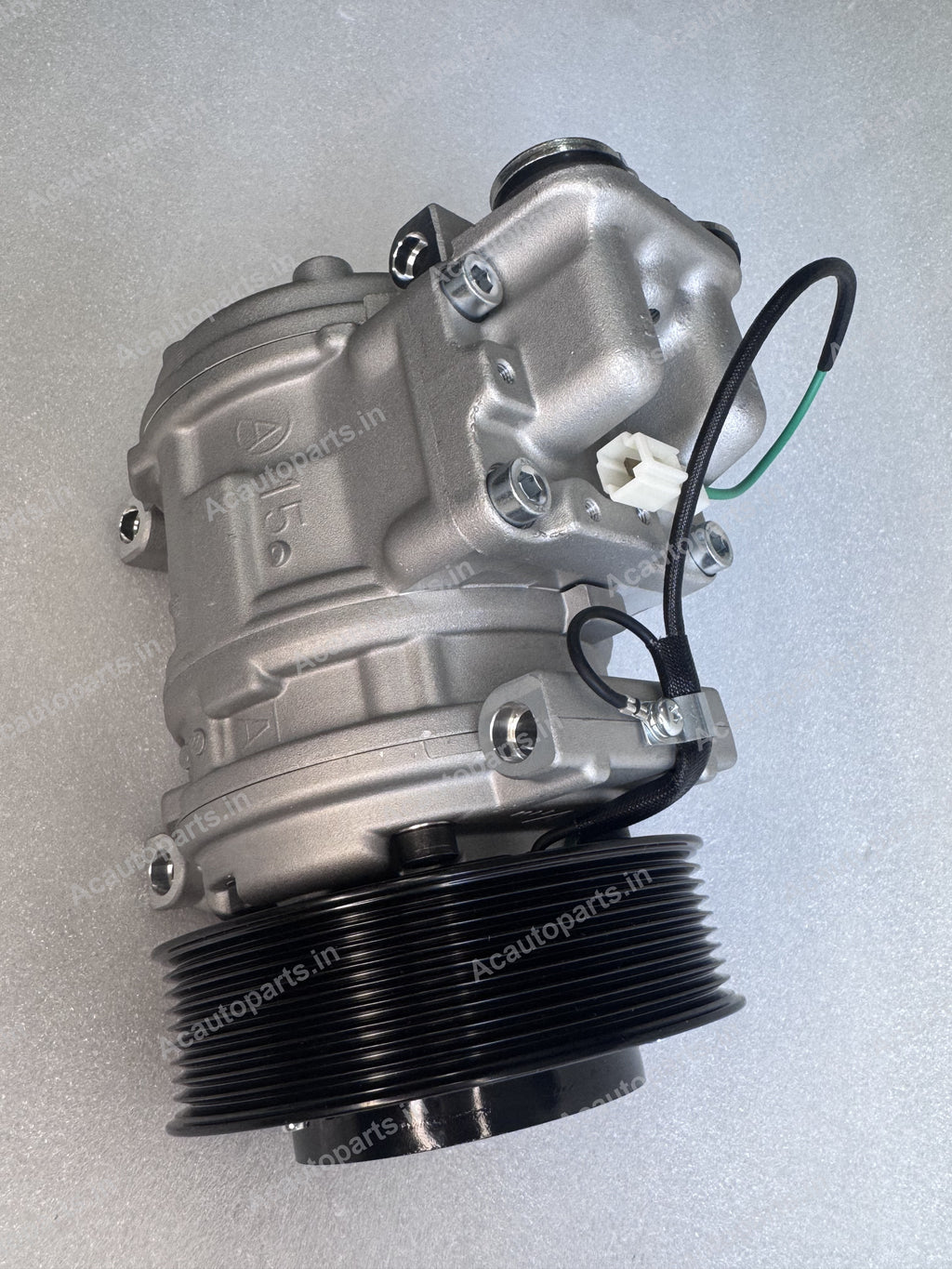 AC Compressor - BharatBenz Truck (24V)