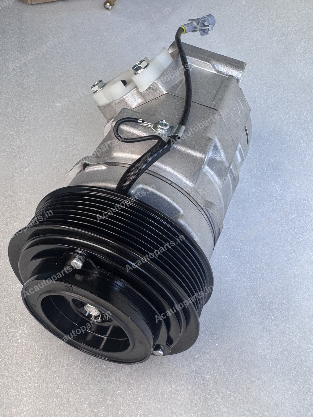 AC Compressor - Toyota Innova Crysta / Fortuner (Old Model)