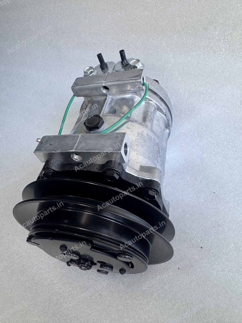 AC Compressor - Kobelco / Poklain / L&T Excavator