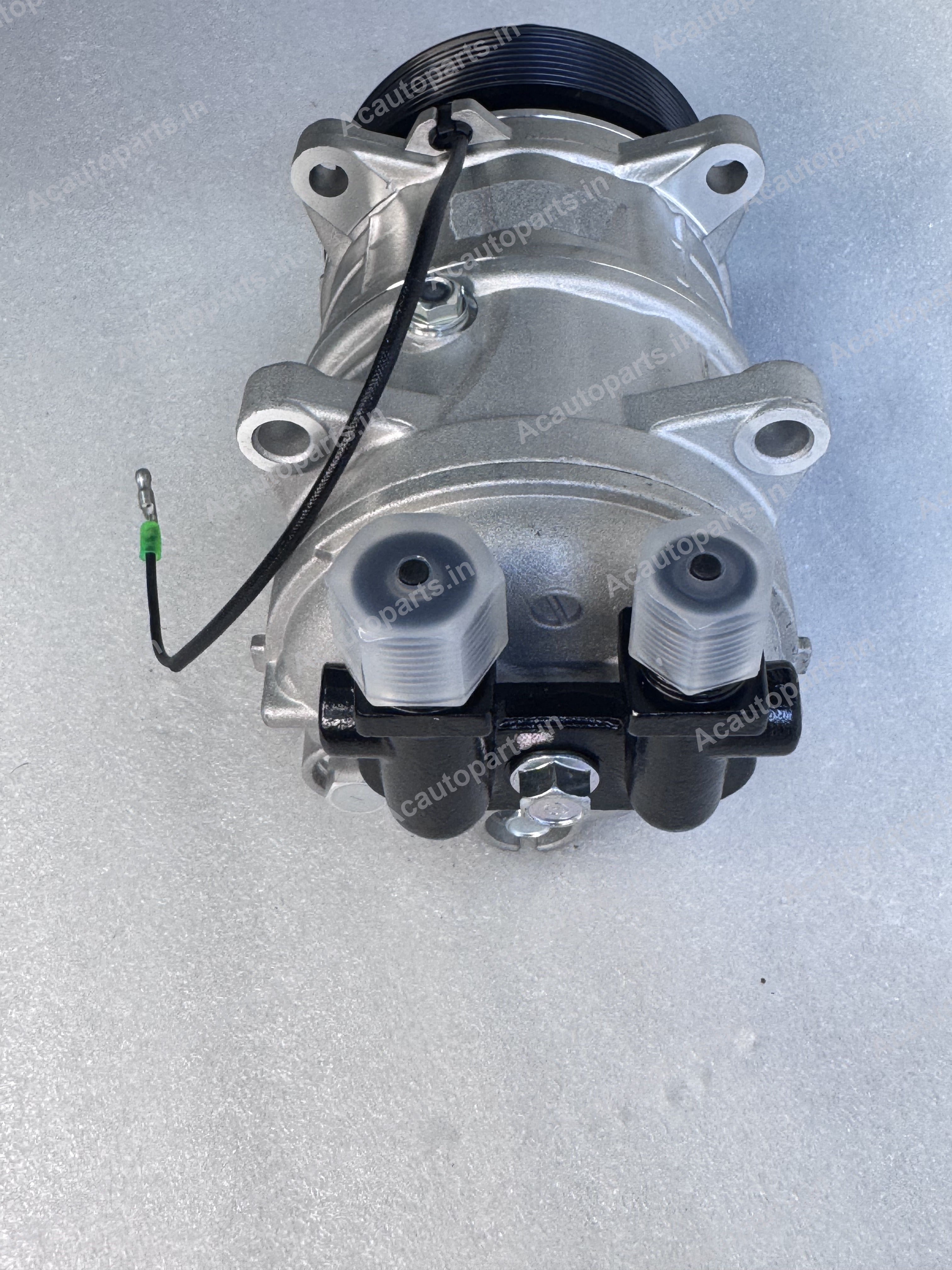 AC Compressor - TM16 8PK 12V (Bus/Truck)