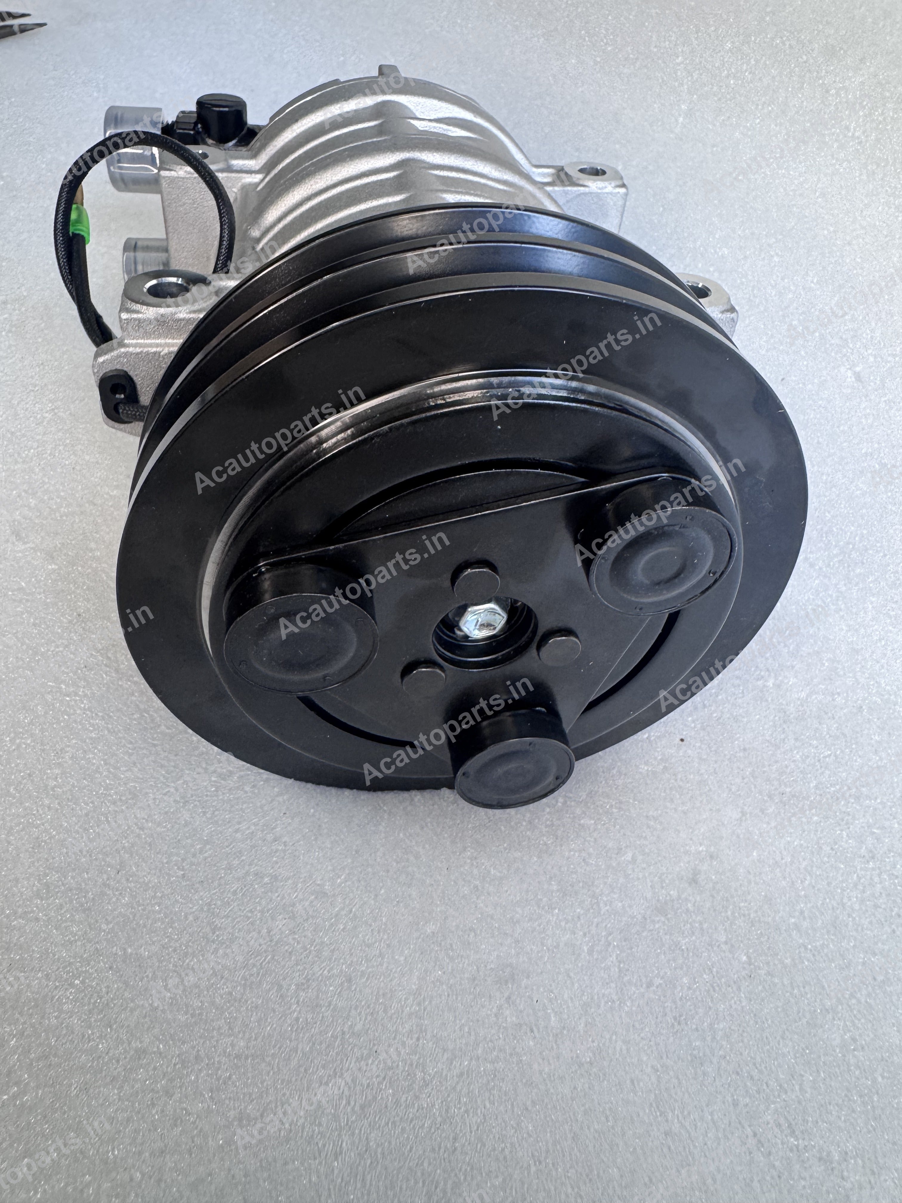 AC Compressor - TM21 2PK 12V Bus