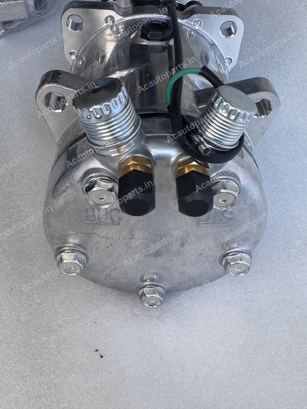AC Compressor - Universal 510 8PK 24V