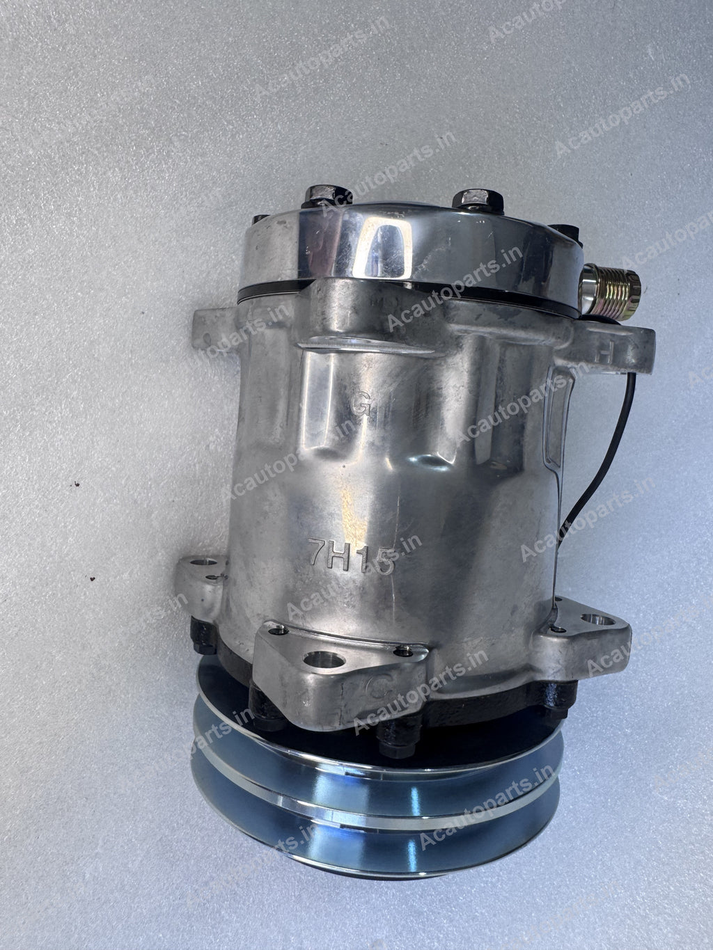 AC Compressor - Universal 709 2PK 12V