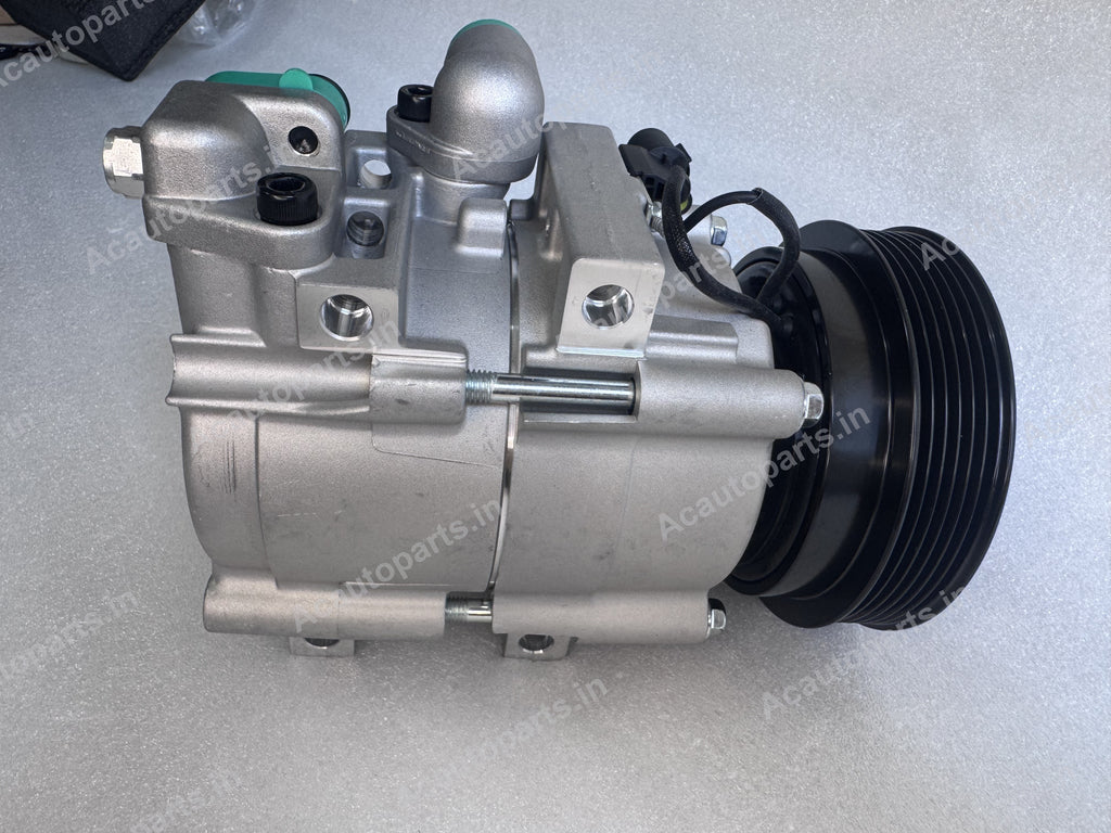 AC Compressor - Mahindra XUV500